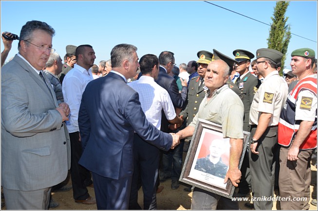 İznik Şehidini Uğurladı