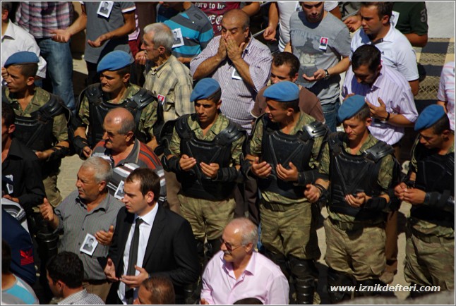 İznik Şehidini Uğurladı