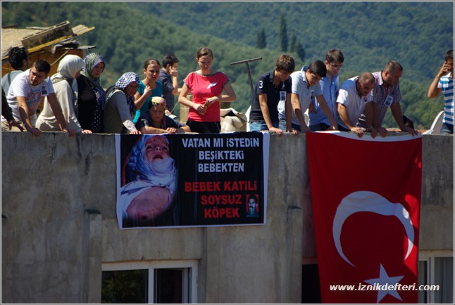 İznik Şehidini Uğurladı