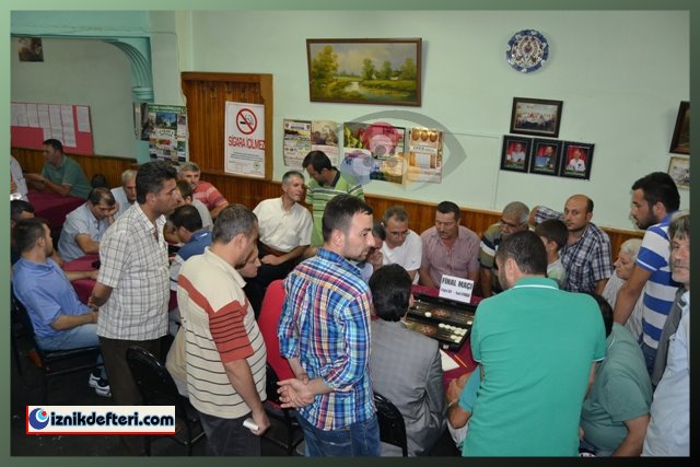 İznik Tavla Şampiyonu Aydoğdu Oldu
