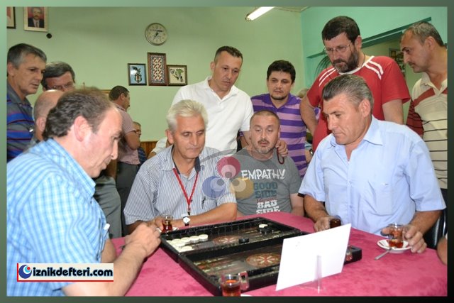 İznik Tavla Şampiyonu Aydoğdu Oldu