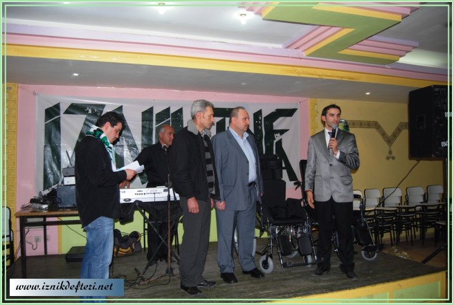 İznik Tayfa Grubundan Eğlence Gecesi