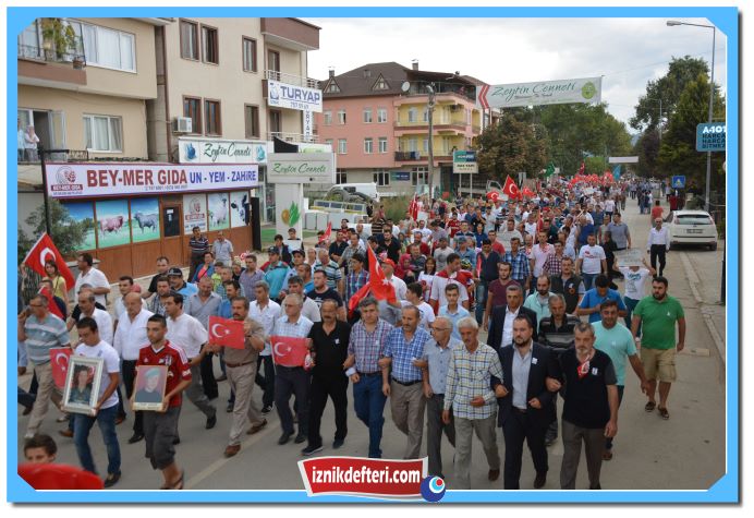 İznik Tek Yürek Teröre Lanet Okudu
