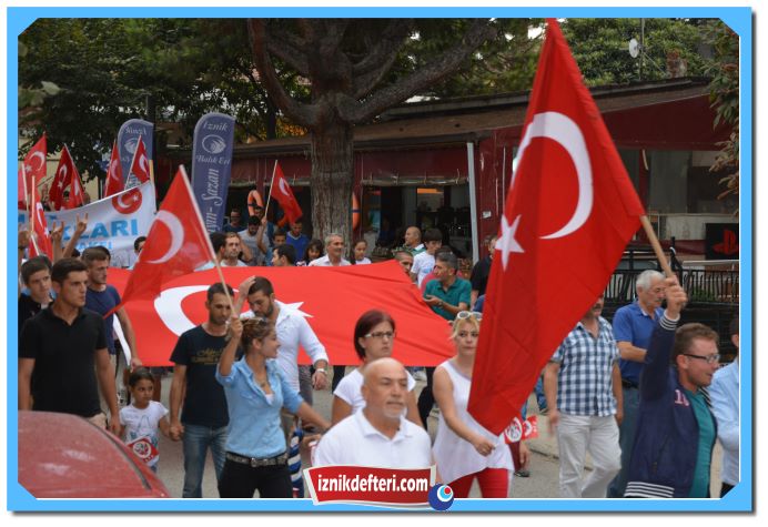 İznik Tek Yürek Teröre Lanet Okudu
