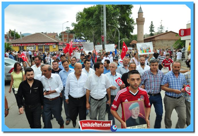 İznik Tek Yürek Teröre Lanet Okudu
