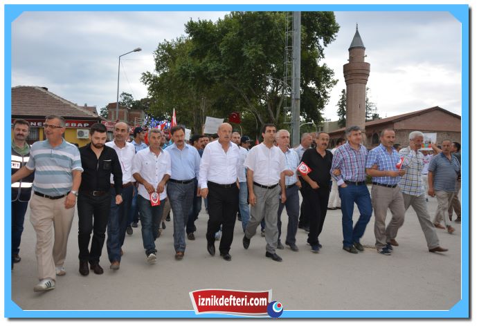 İznik Tek Yürek Teröre Lanet Okudu
