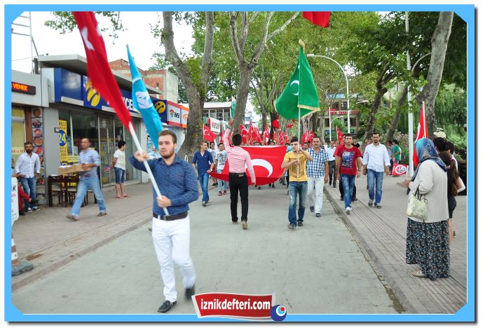 İznik Tek Yürek Teröre Lanet Okudu