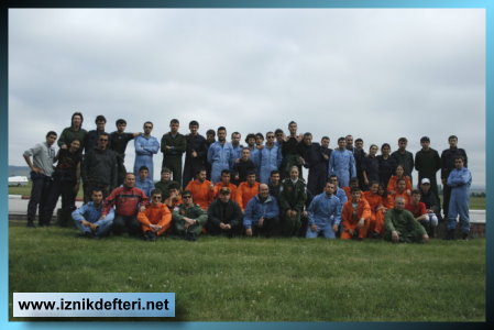 İznik THK Öğrencileri Paraşütten Atlama Kursu Aldı