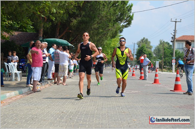 İznik Triatlon Yarışlarını Başarı İle Tamamladı