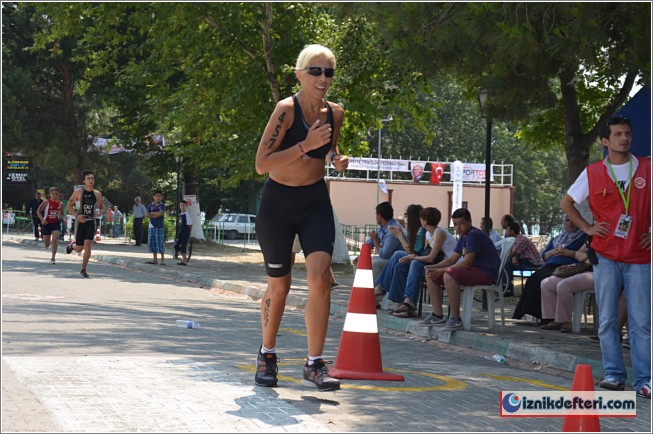 İznik Triatlon Yarışlarını Başarı İle Tamamladı