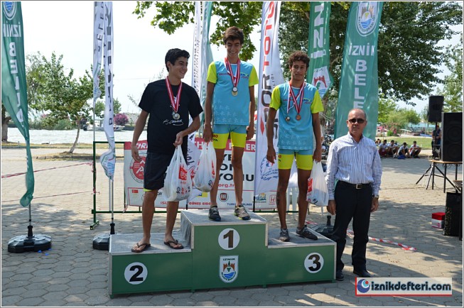 İznik Triatlon Yarışlarını Başarı İle Tamamladı