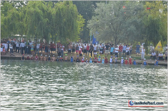 İznik Triatlon Yarışlarını Başarı İle Tamamladı