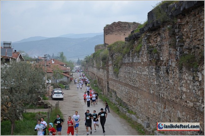 İznik Ultra Maratondan Alnının Akıyla Çıktı