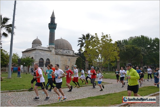 İznik Ultra Maratondan Alnının Akıyla Çıktı
