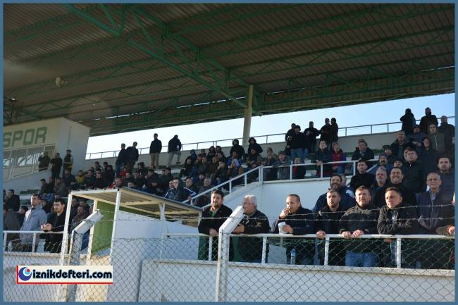 İznikspor Aldığı Üç Puan ile Yoluna Devam Ediyor