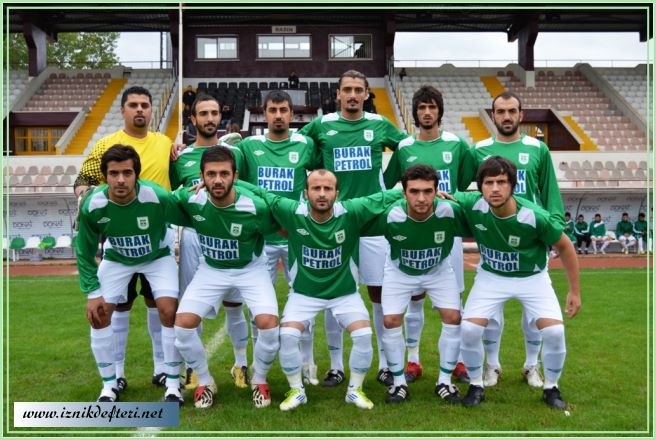 İznikspor Bal Liginin İlk Galibiyetini Aldı