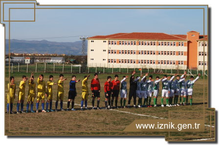 İznikspor Genç Takımı Başarıya Koşuyor