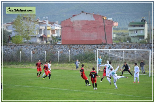 İznikspor Grubunda İkinciliğe Yükseldi