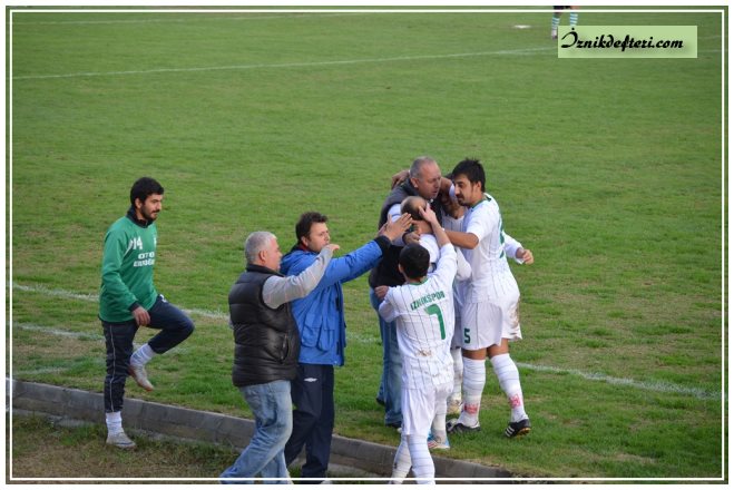 İznikspor Grubunda İkinciliğe Yükseldi