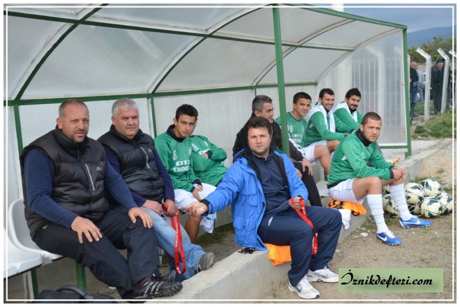 İznikspor Liderliğe Yükseldi