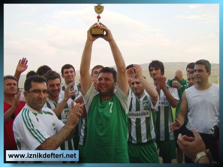 İznikspor Maçında İlginç Olay