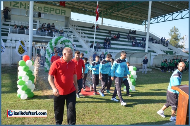 İznikspor Sezon Açılışını Yaptı