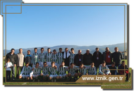 İznikspor Yeni Sahada İlk Maçta 3 Puanı Aldı