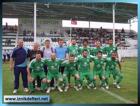 İznikspor Yeniden Süper Amatörde