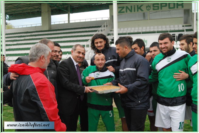 İznikspor’a Eryılmaz’dan Tam Destek Geldi