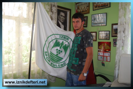 İzniksporda İlk Transfer