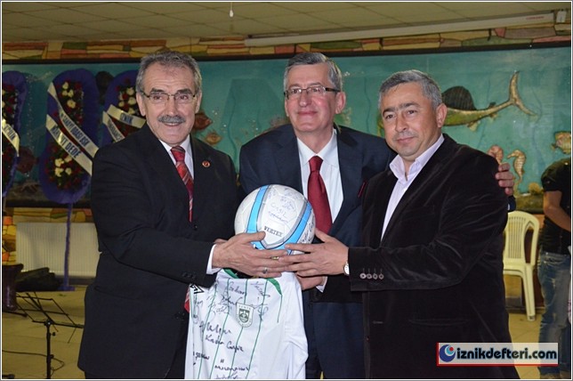 İznikspor’dan 60. Yıl Gecesi