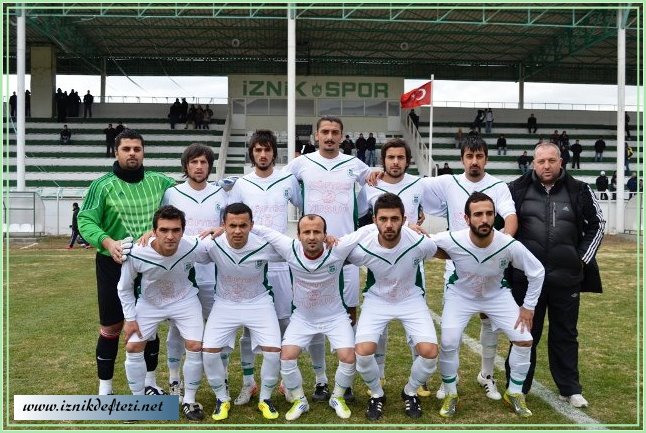 İznikspor’u Kendi Sahasında Demirspor Devirdi