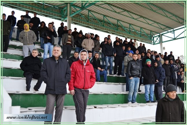 İznikspor’u Kendi Sahasında Demirspor Devirdi