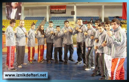 Kickboks ta Furkan Çetin Birinci Oldu
