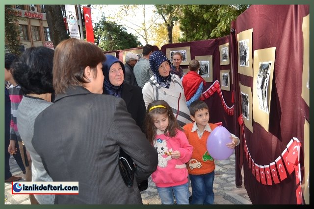 Kılıçaslan Ortaokulu'ndan Cumhuriyete Özel Sergi
