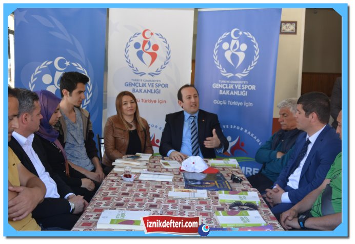 Kıraathaneler Aslına Dönüyor