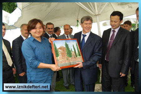 Kırgızistan Geçici Hükümeti Başkan 1. Yard. Atambayev, İznik&#39te