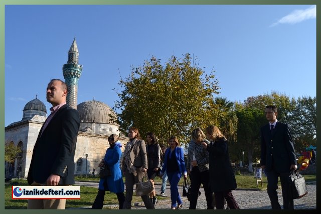 Komutan Eşlerinden İznik'e Kültür Gezisi