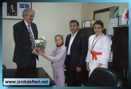 Küçük Karatecilerden Büyük Başarı