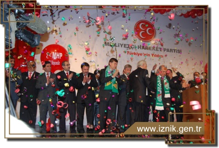 MHP Aday Tanıtım Toplantısında Gövde Gösterisi