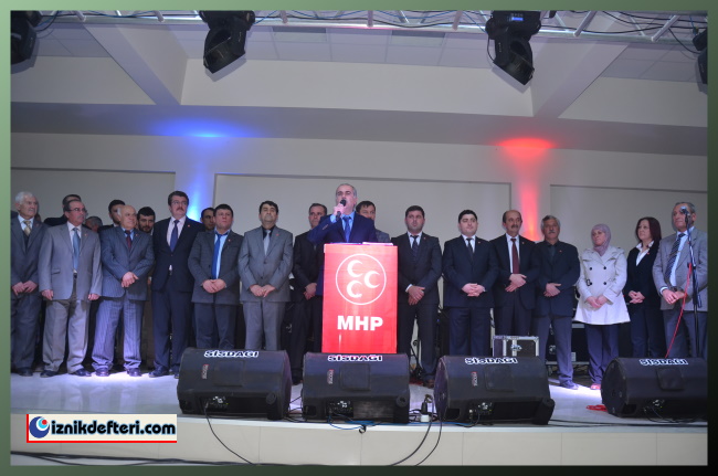 MHP Belediye Meclis Üyeleri Tanıtımı Şölen Havasında Geçti