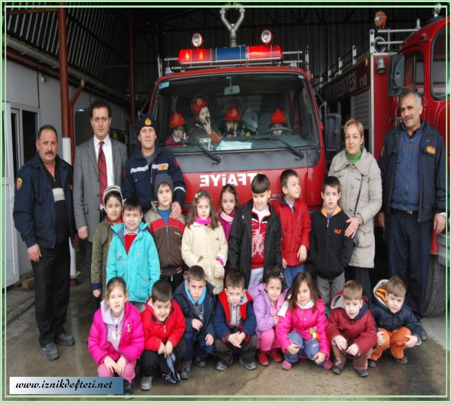 Minik Öğrenciler İtfaiyeci Oldu