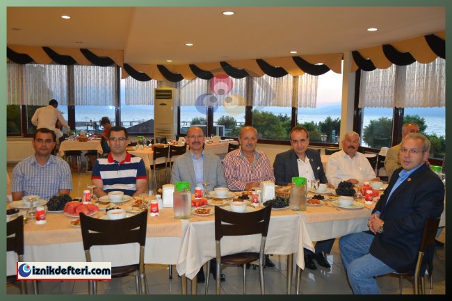 Muhtarları İftar Yemeğinde Buluştu