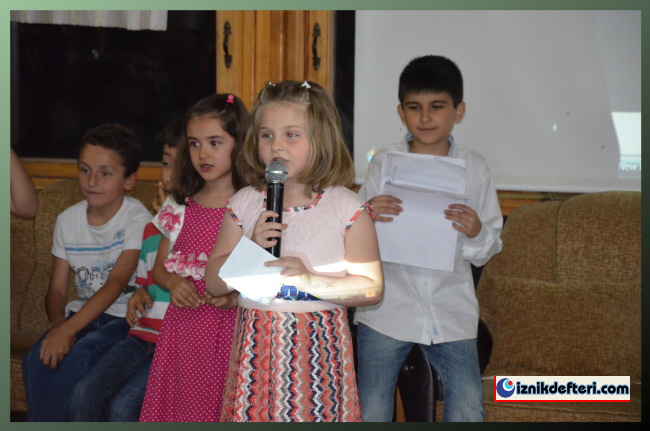 Öğrencilerden Annelere Teşekkür Belgesi