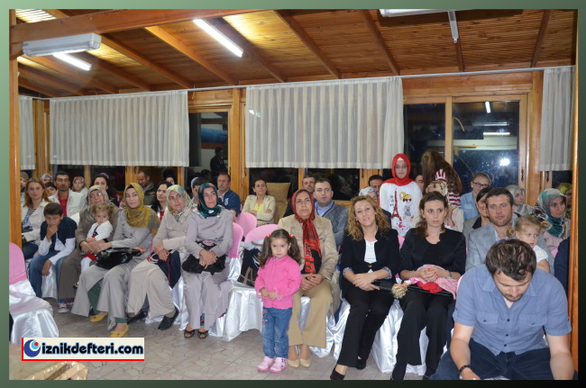 Öğrencilerden Annelere Teşekkür Belgesi