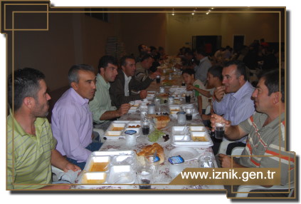 Ömerli Köyü Tarımsal Kalkınma Kooperatifinden İftar Yemeği