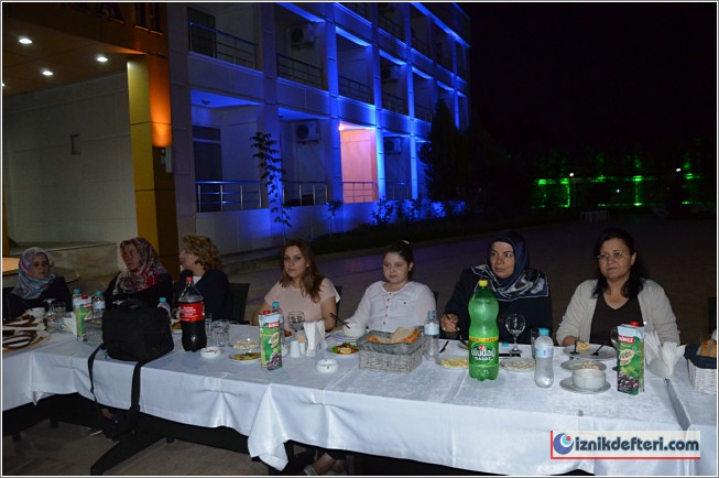 Personelden Kaymakam Kakillioğlu'na Veda Yemeği