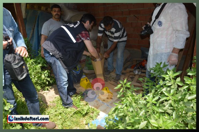 Polis Pes Etmedi. Altı Yıl Sonunda 3. Kez Yapılan Kazıda Cesetlere Ulaşıldı