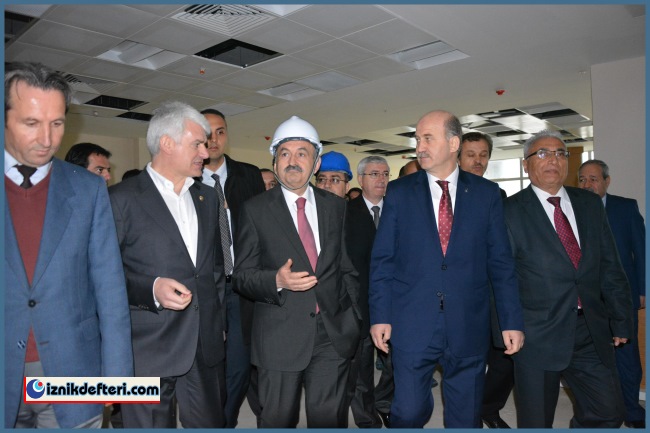 Sağlık Bakanı Bisiklete Bindi Vatandaş İle Kahvaltı Yaptı