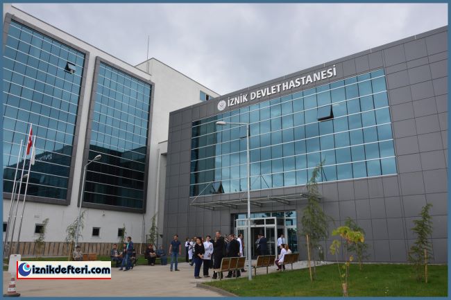 Sağlık Bakanı Mani İle Karşılandı